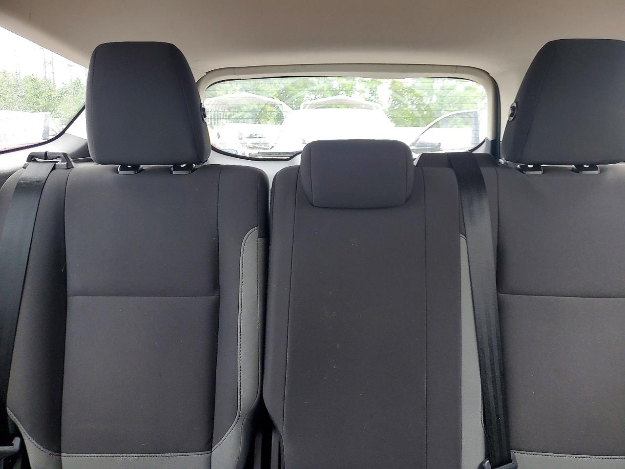 2016 FORD ESCAPE S photo 19