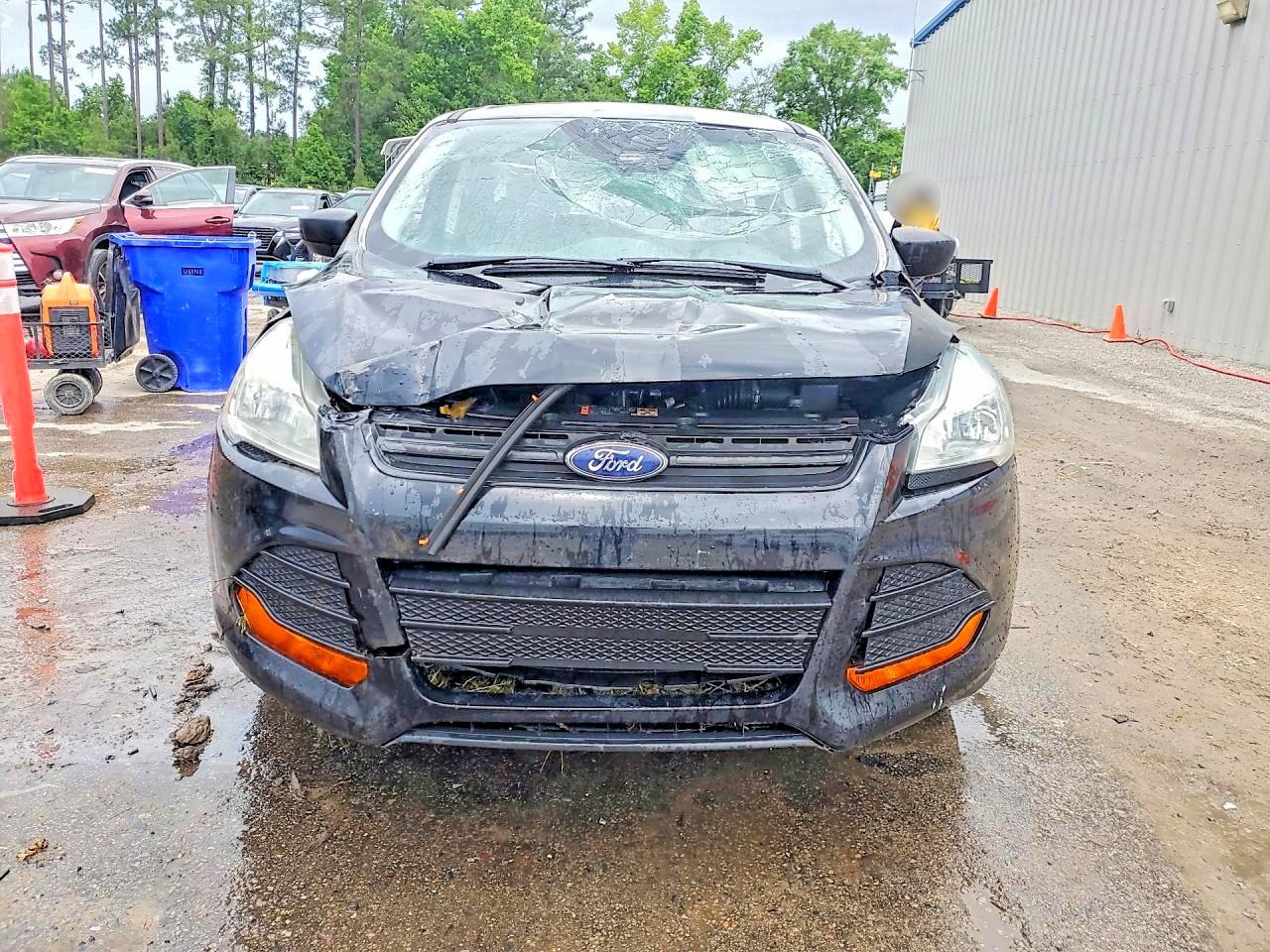 2016 FORD ESCAPE S photo 9