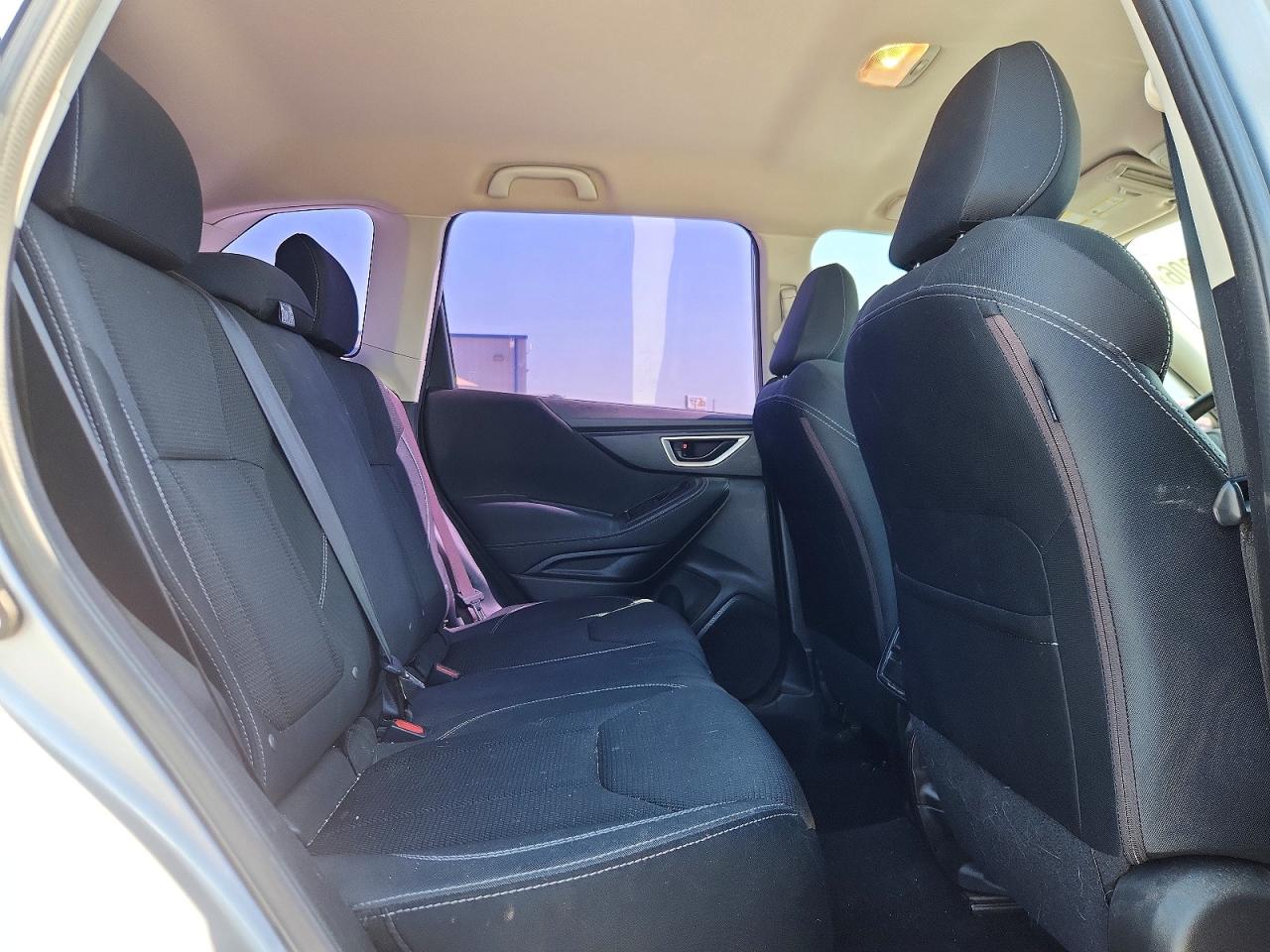 2019 SUBARU FORESTER photo 31