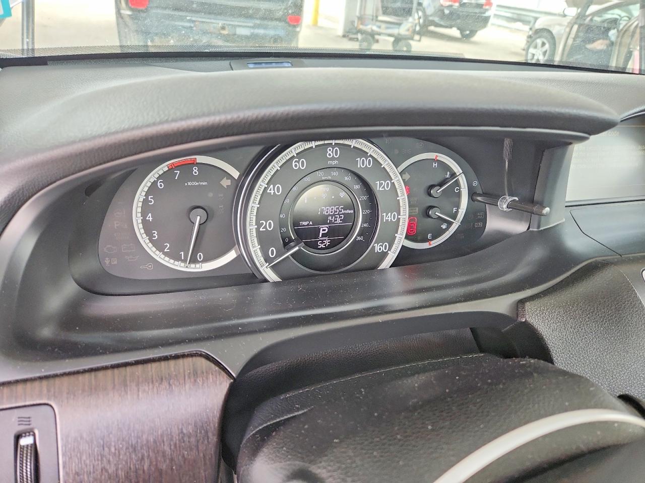 2015 HONDA ACCORD EXL photo 17