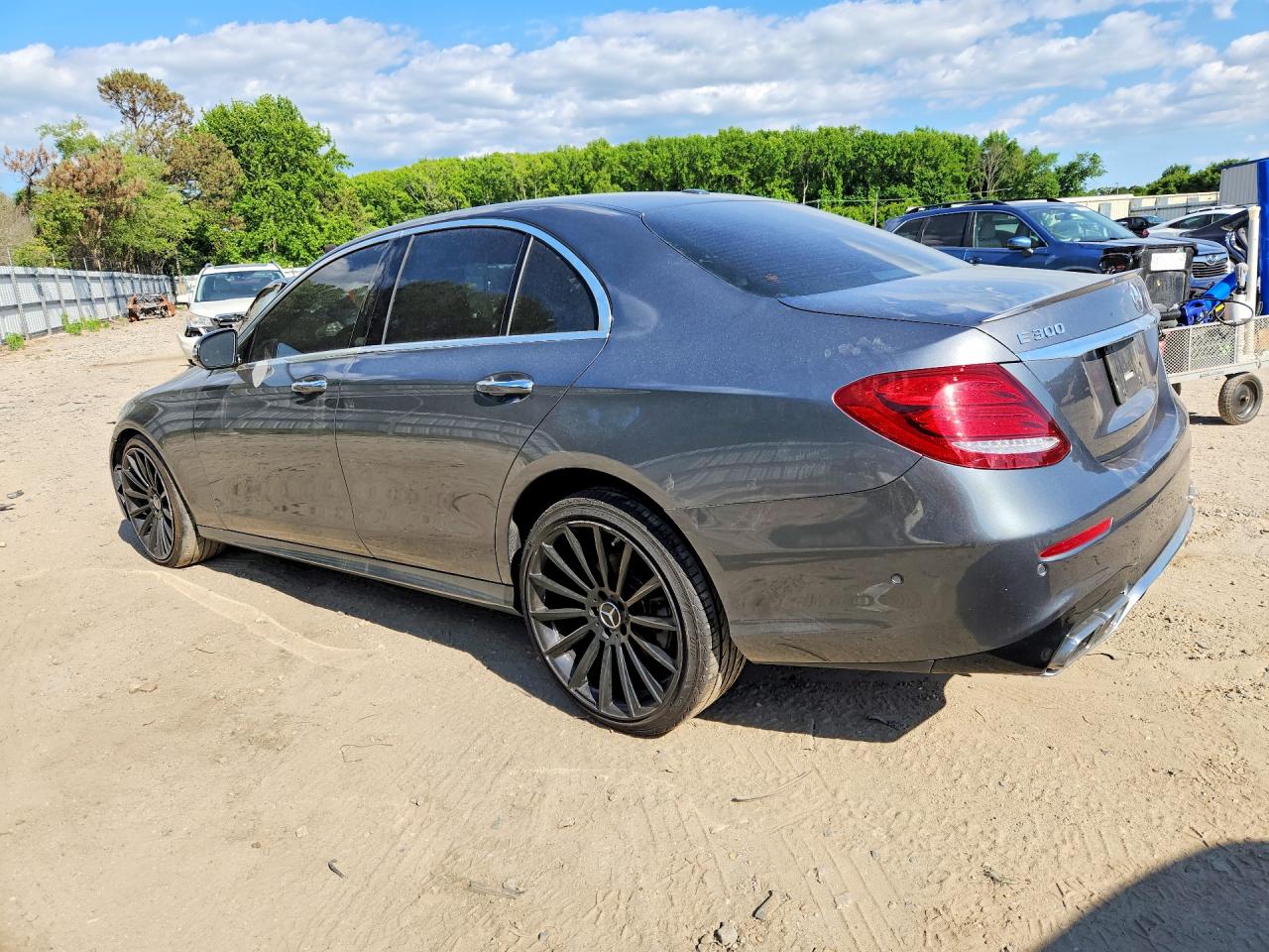 2018 MERCEDES-BENZ E 300 4MATIC photo 4