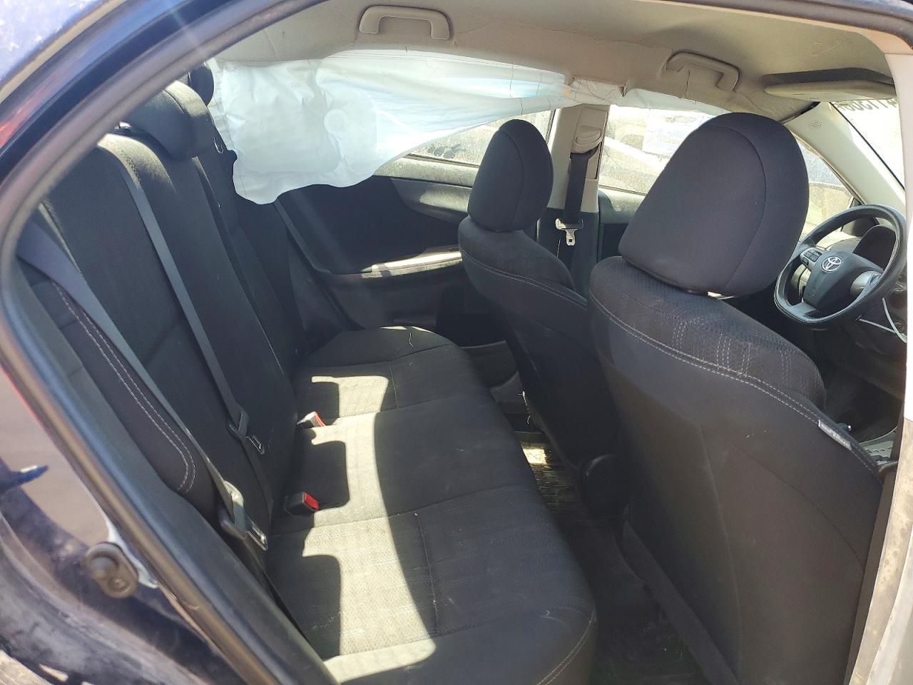 2013 TOYOTA COROLLA S photo 19