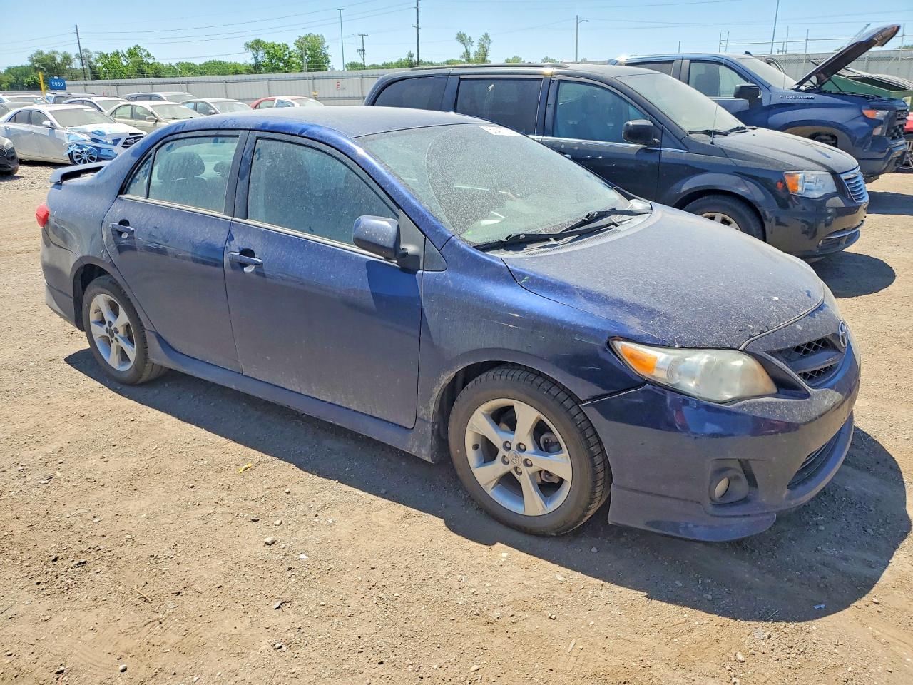 2013 TOYOTA COROLLA S photo 7