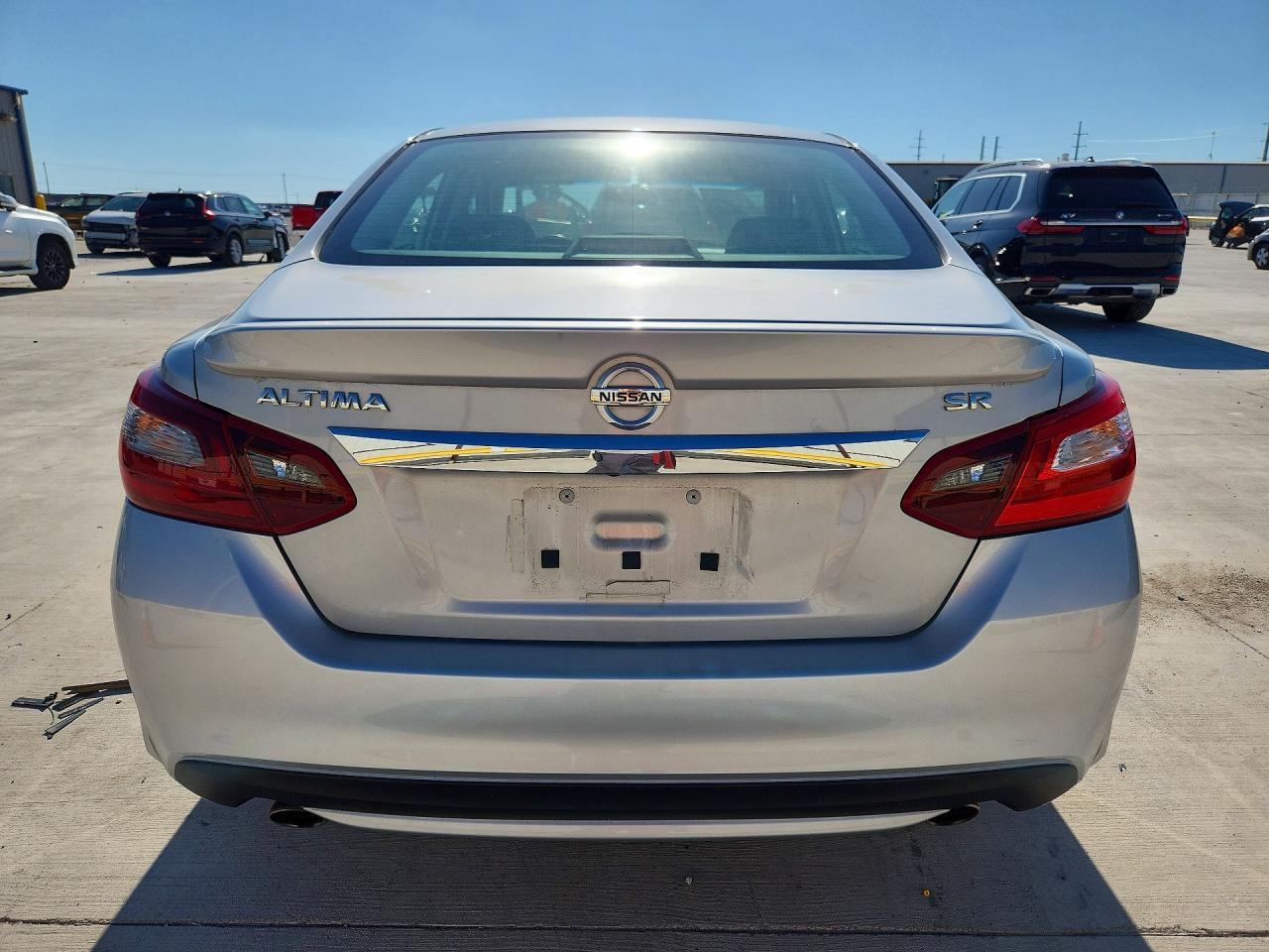 2017 NISSAN ALTIMA 2.5 SR photo 11
