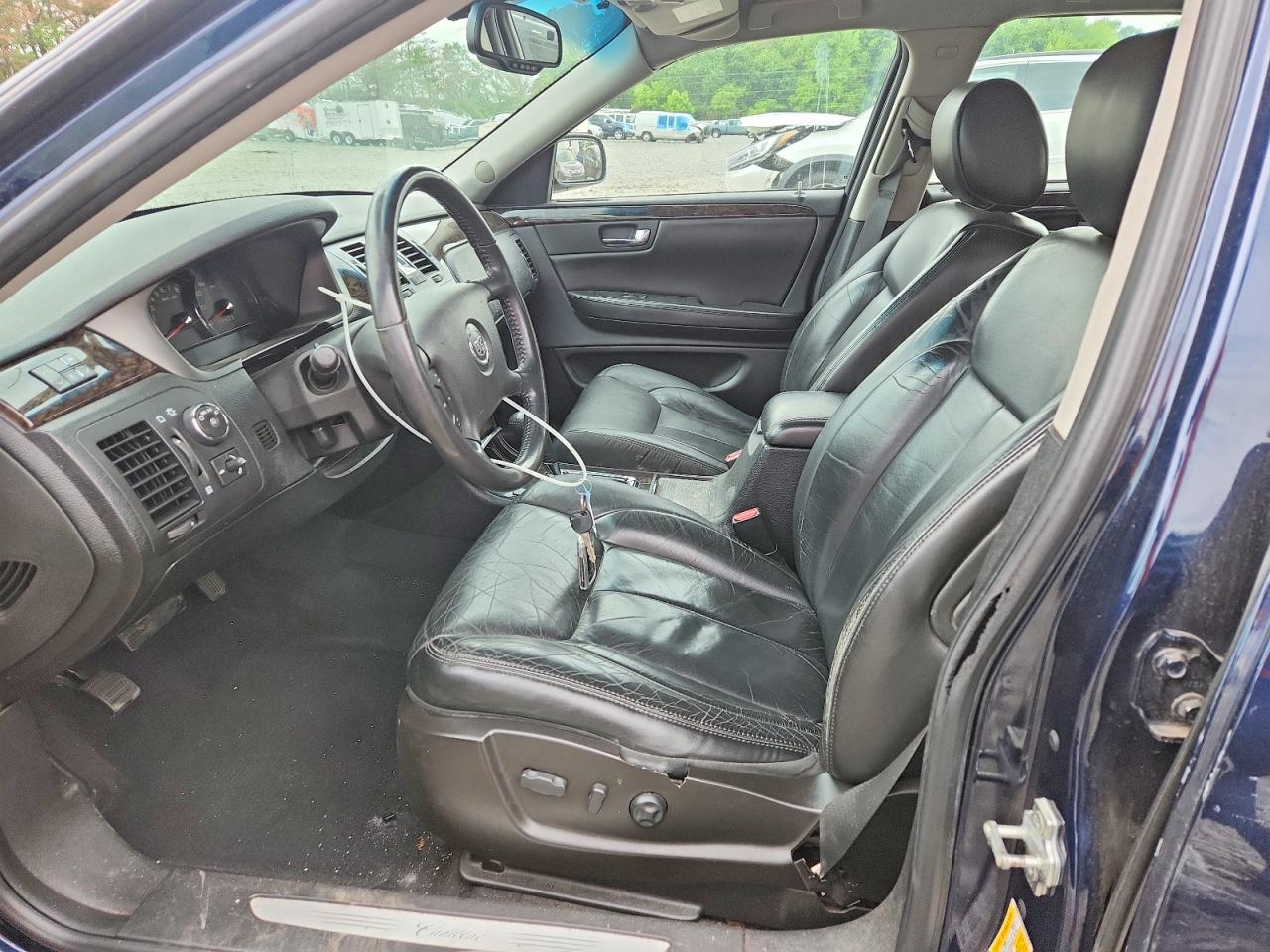 2008 CADILLAC DTS photo 13
