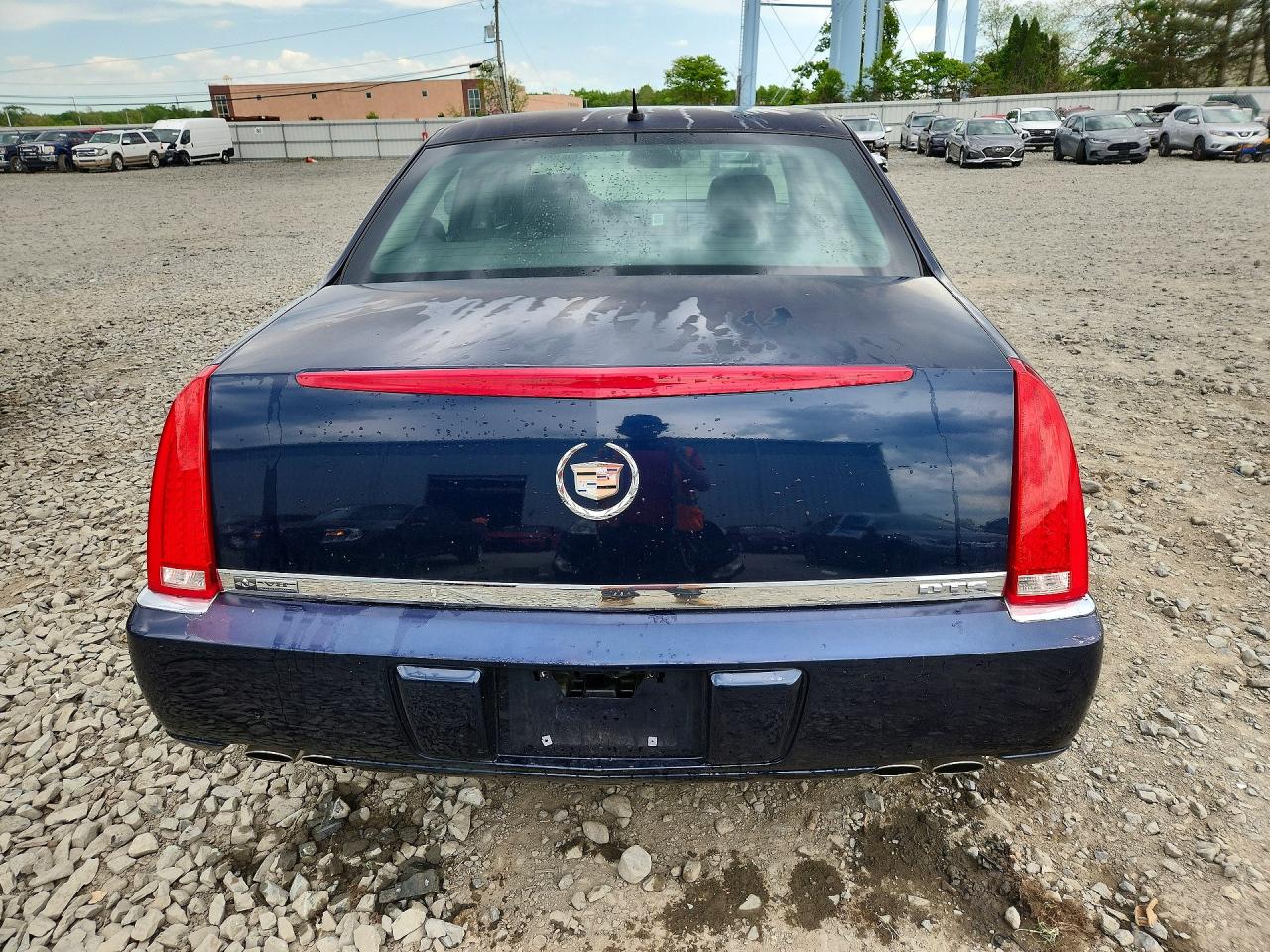 2008 CADILLAC DTS photo 11