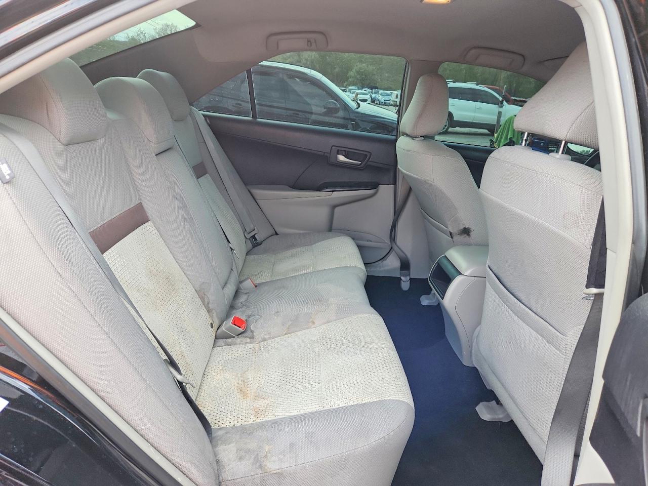 2013 TOYOTA CAMRY LE photo 28