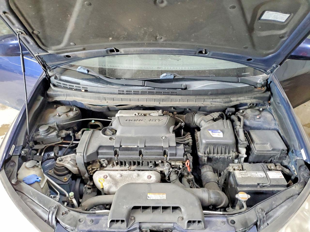 2010 HYUNDAI ELANTRA GLS photo 21