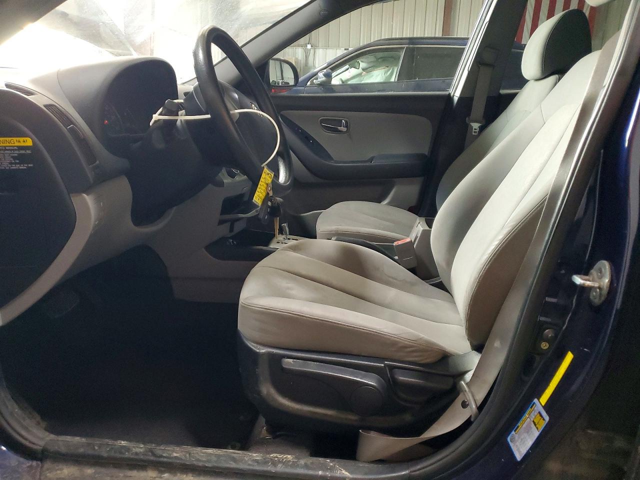 2010 HYUNDAI ELANTRA GLS photo 13