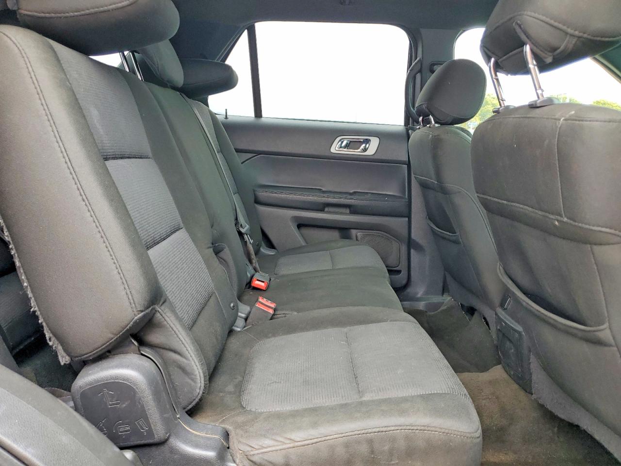 2014 FORD EXPLORER XLT photo 31