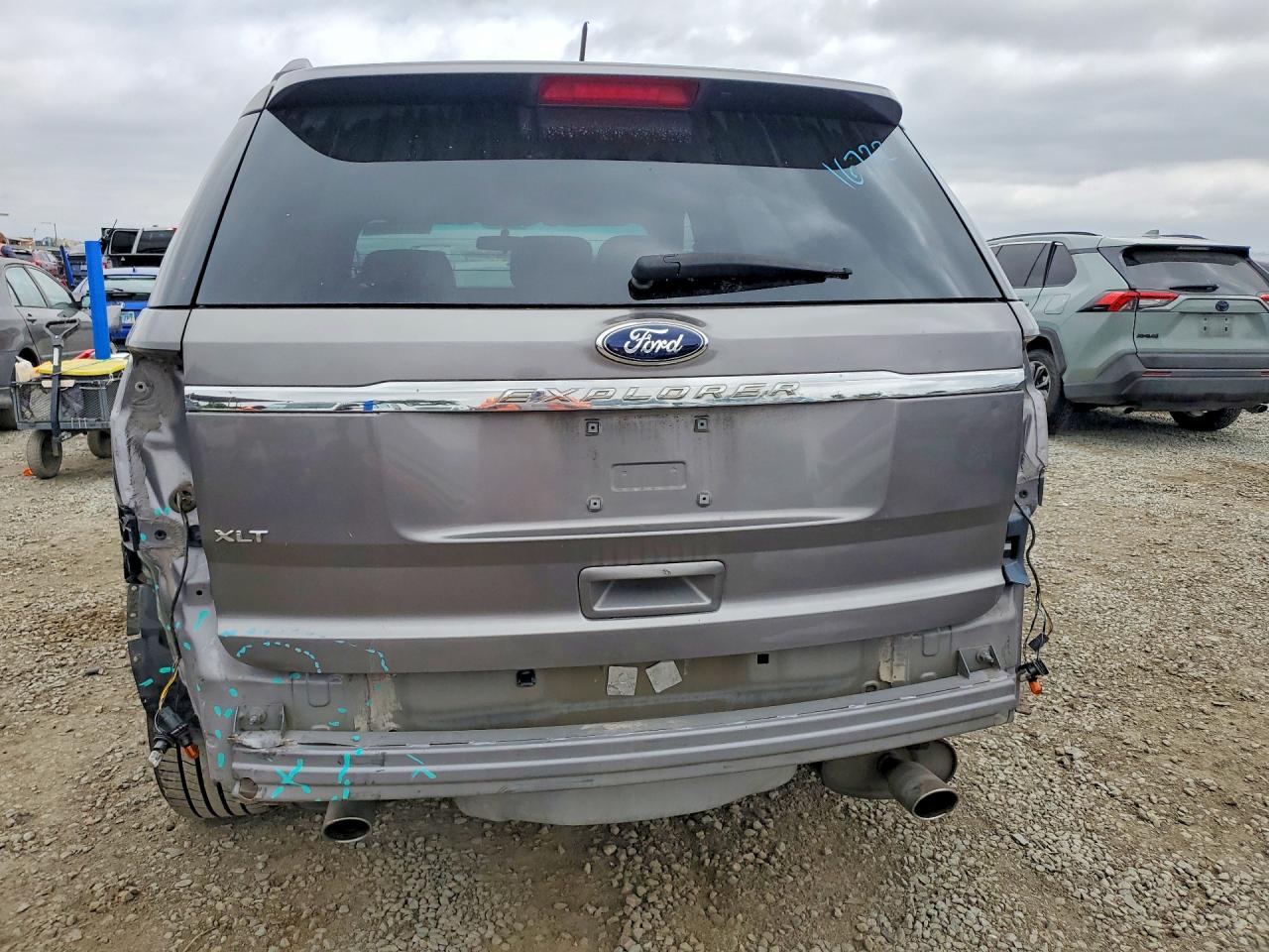 2014 FORD EXPLORER XLT photo 16