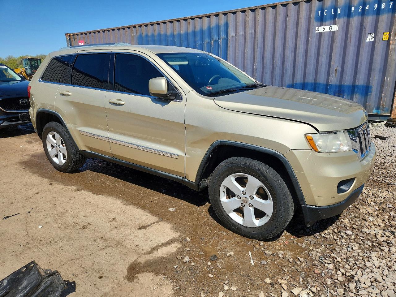 2011 JEEP GRAND CHEROKEE LAREDO photo 10