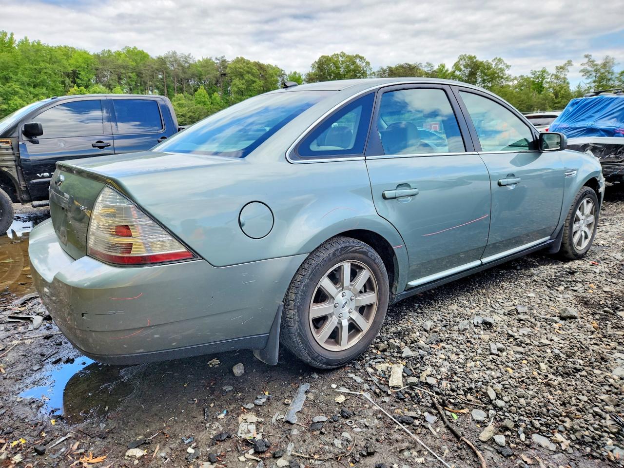 2008 FORD TAURUS SEL photo 5