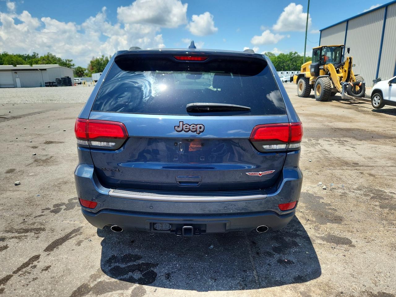 2020 JEEP GRAND CHEROKEE TRAILHAWK photo 11