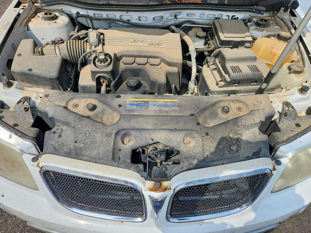2008 PONTIAC TORRENT photo 21
