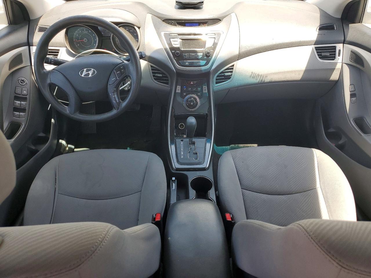 2013 HYUNDAI ELANTRA GLS photo 22