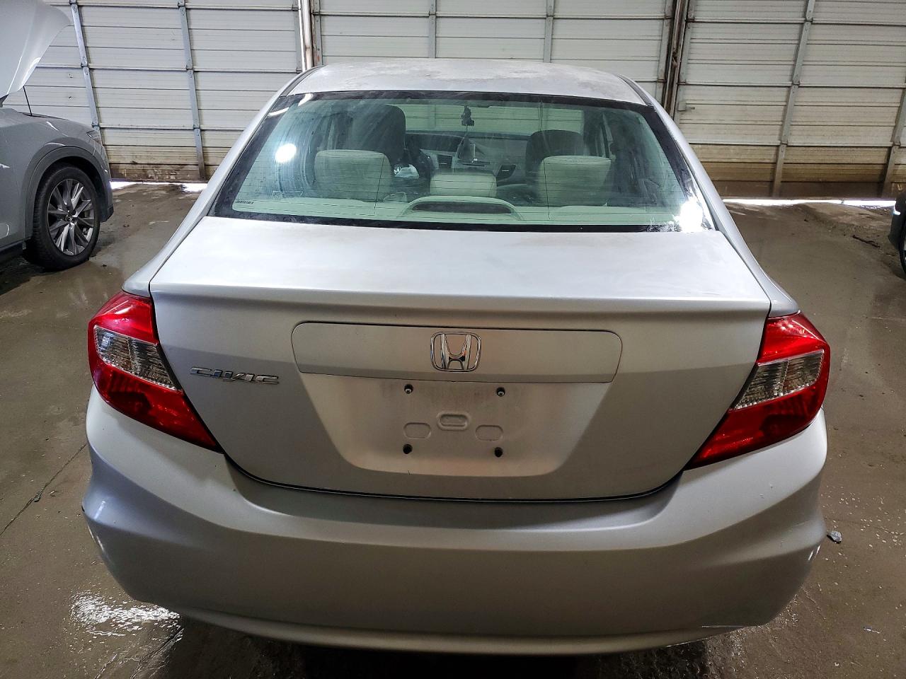 2012 HONDA CIVIC LX photo 11