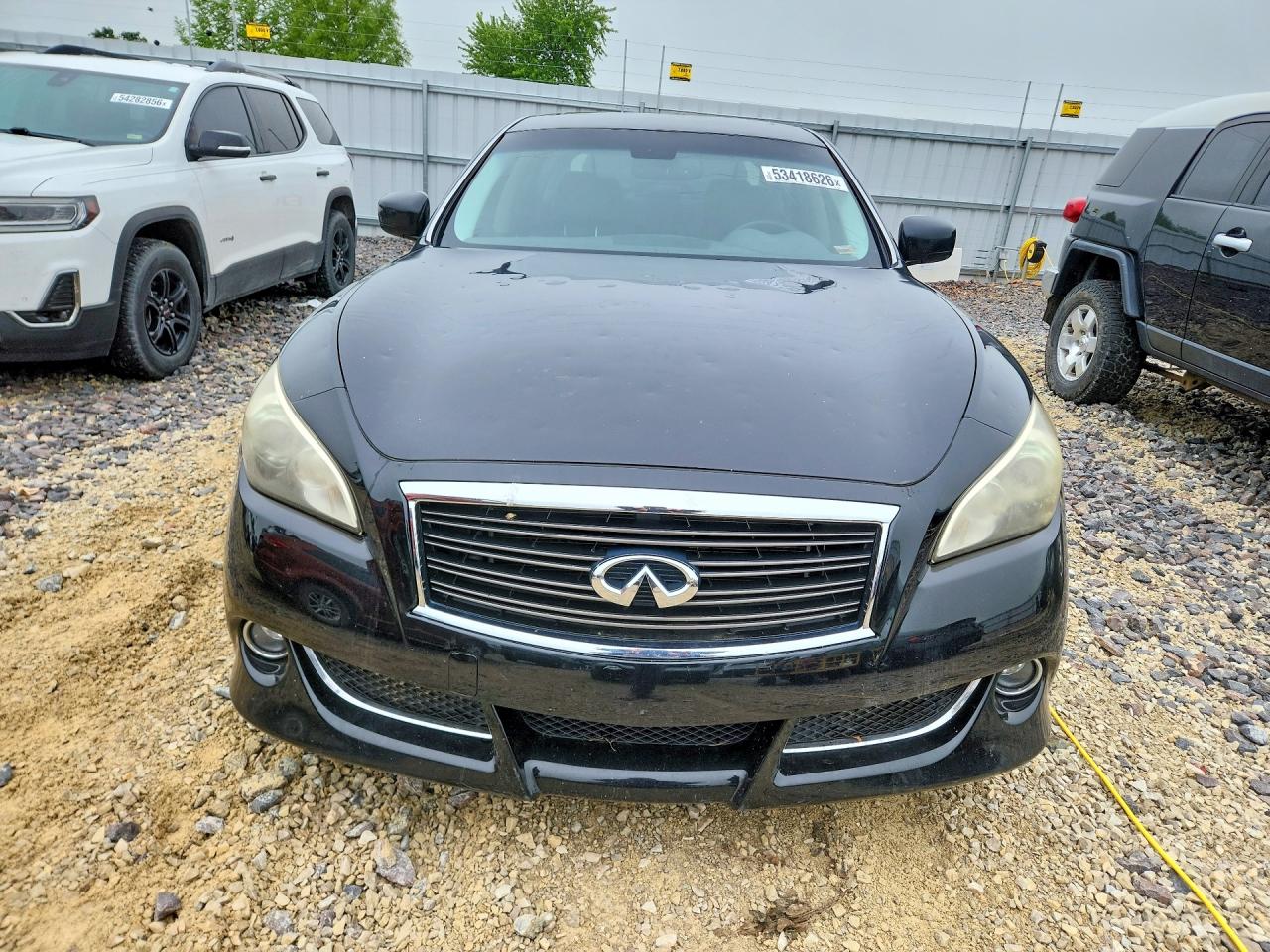 2011 INFINITI M37 photo 9