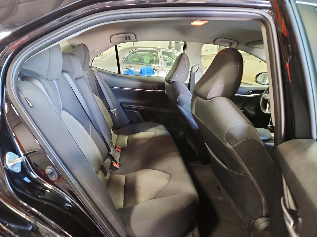 2024 TOYOTA CAMRY LE photo 28