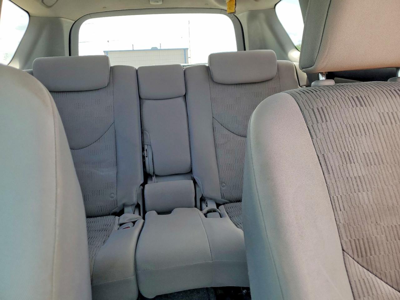 2009 TOYOTA RAV4 BASE photo 19
