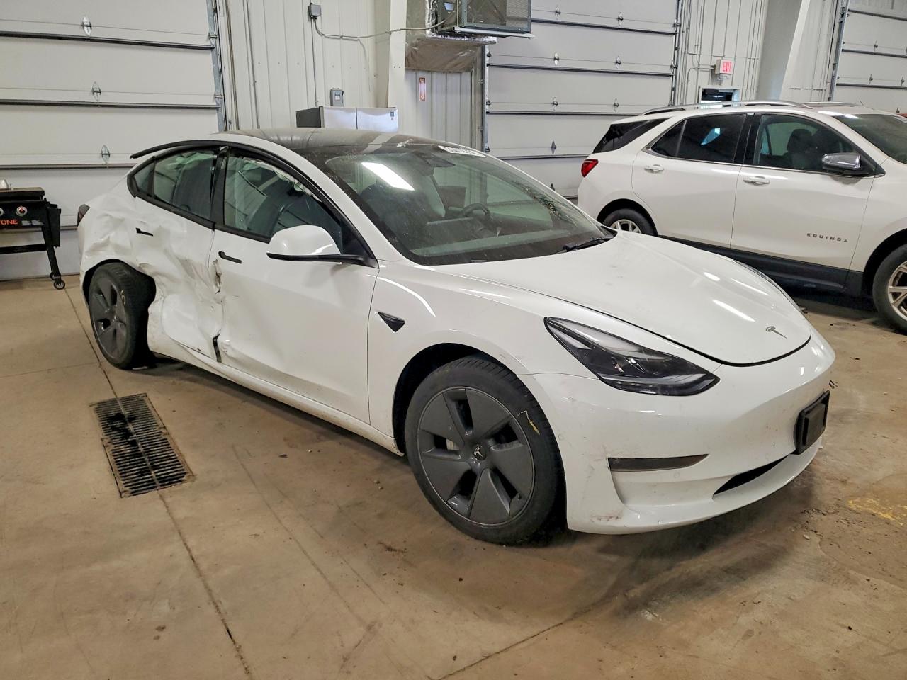2022 TESLA MODEL 3 photo 7