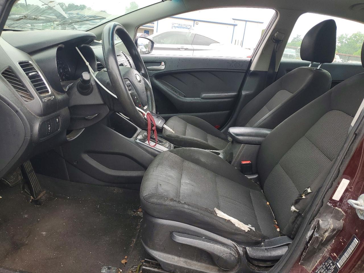 2017 KIA FORTE LX photo 19