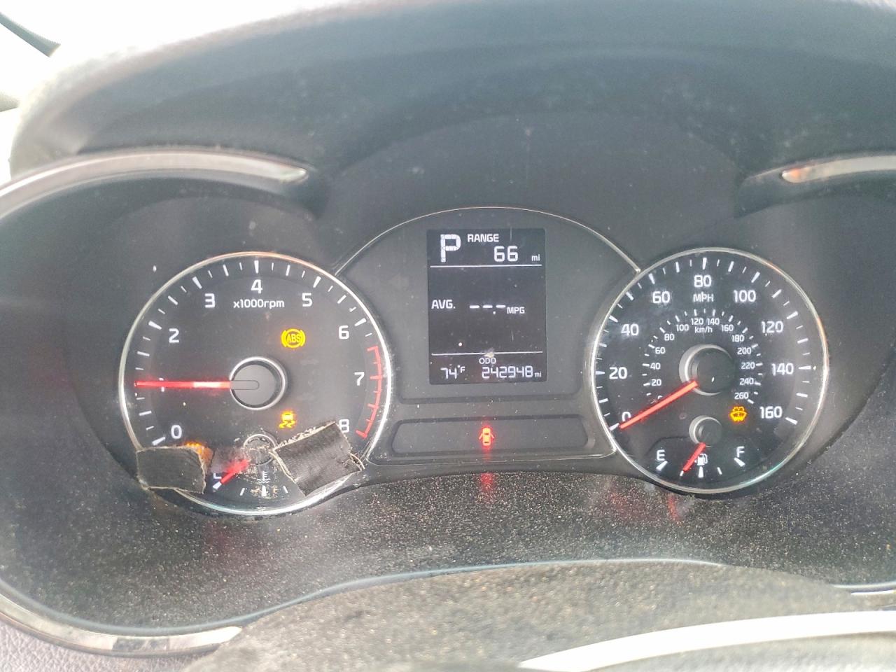 2017 KIA FORTE LX photo 25