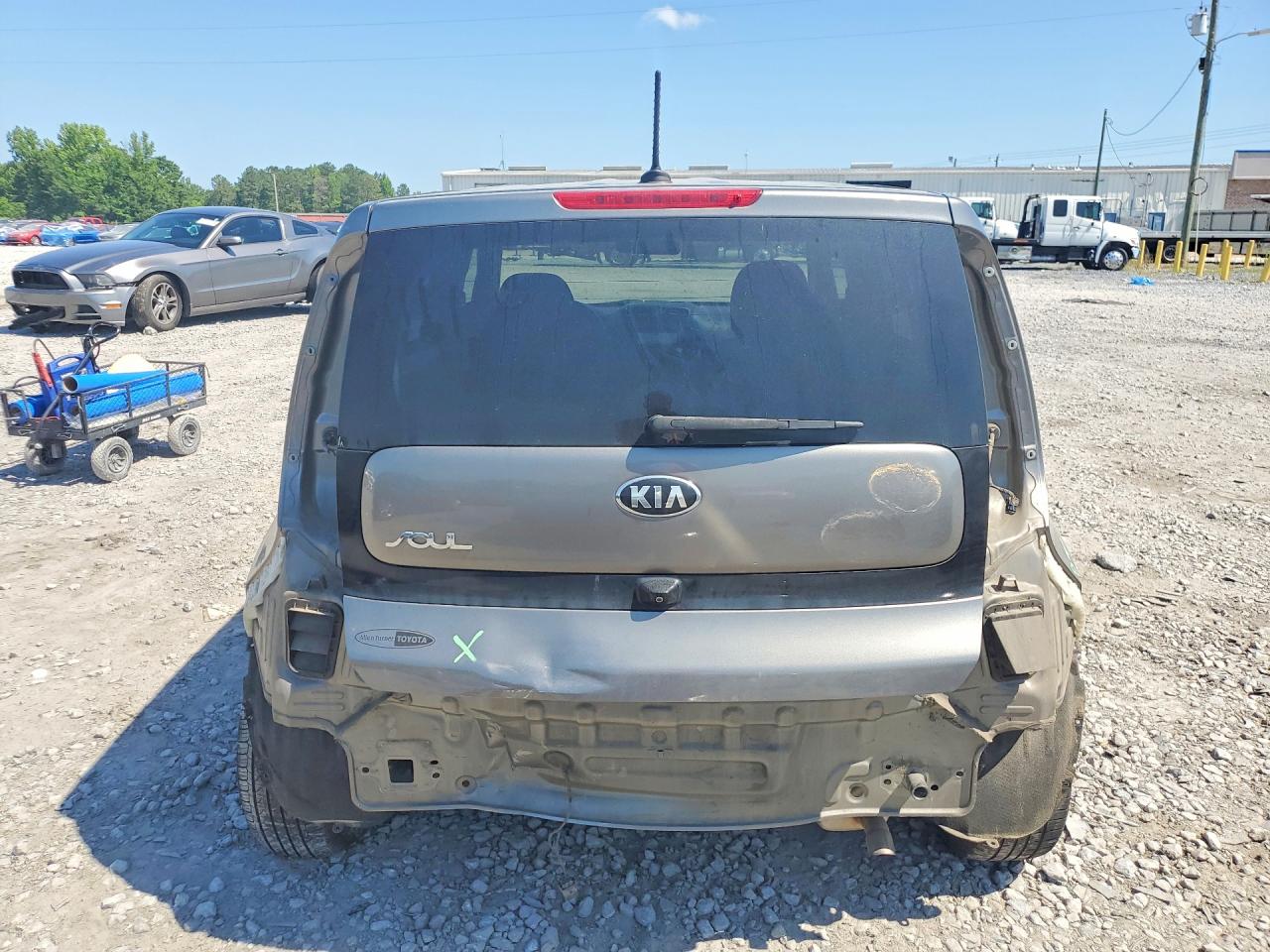 2016 KIA SOUL + photo 6