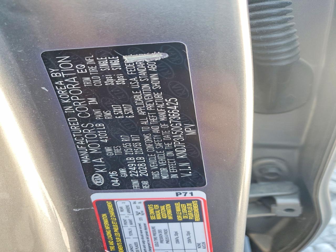 2016 KIA SOUL + photo 12