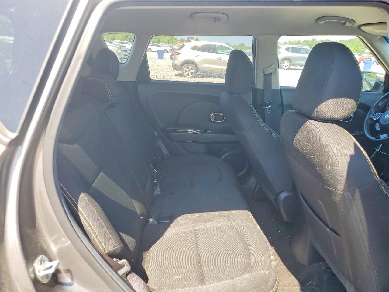 2016 KIA SOUL + photo 10