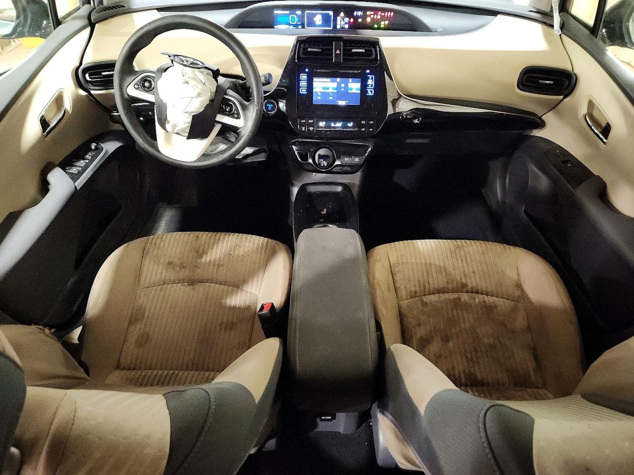 2018 TOYOTA PRIUS TWO photo 22