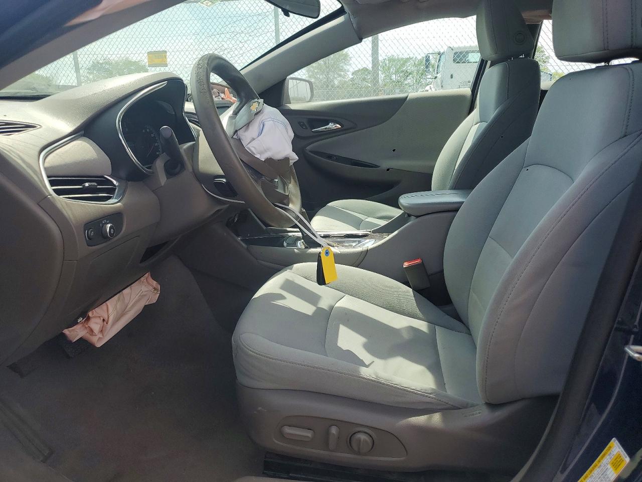 2017 CHEVROLET MALIBU LT photo 19