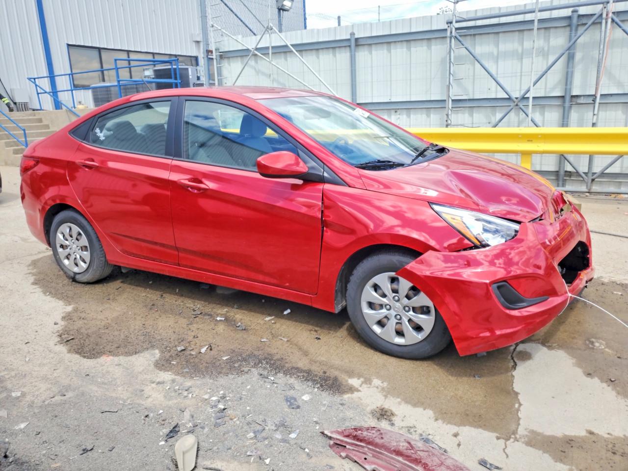 2017 HYUNDAI ACCENT SE photo 7