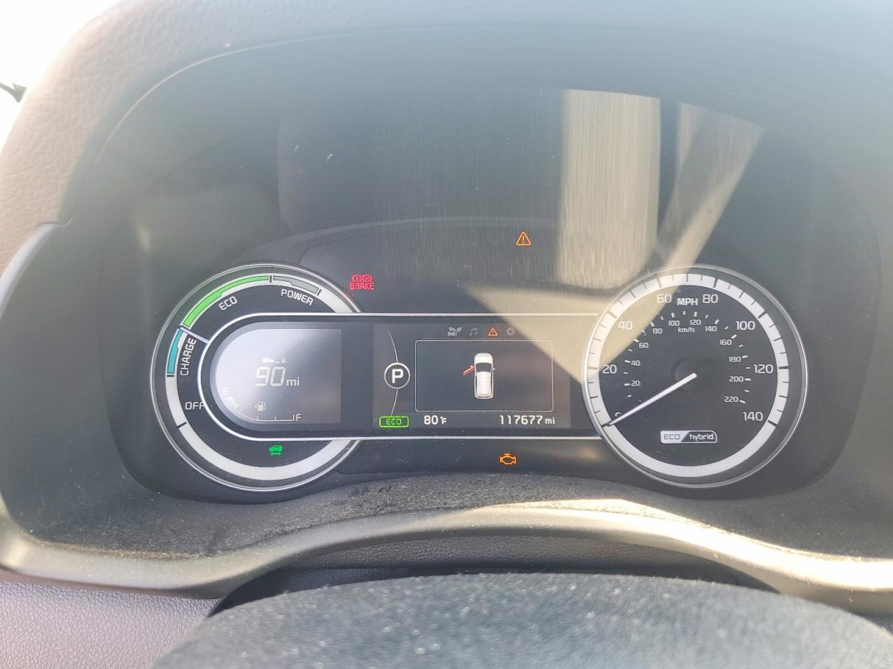 2017 KIA NIRO LX photo 9