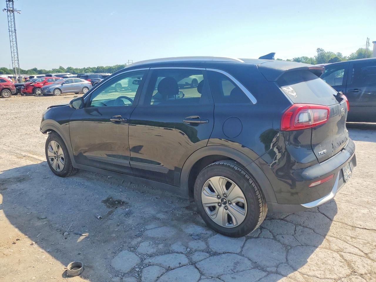 2017 KIA NIRO LX photo 2