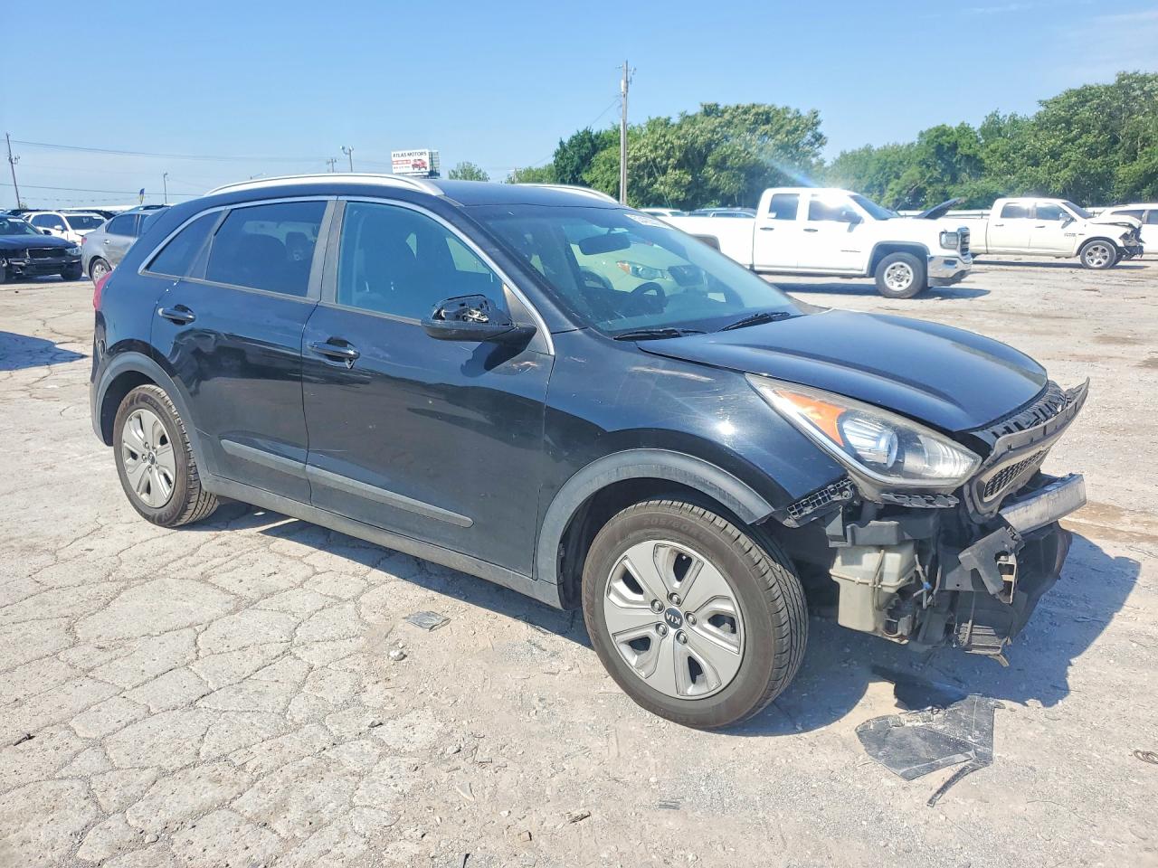 2017 KIA NIRO LX photo 4