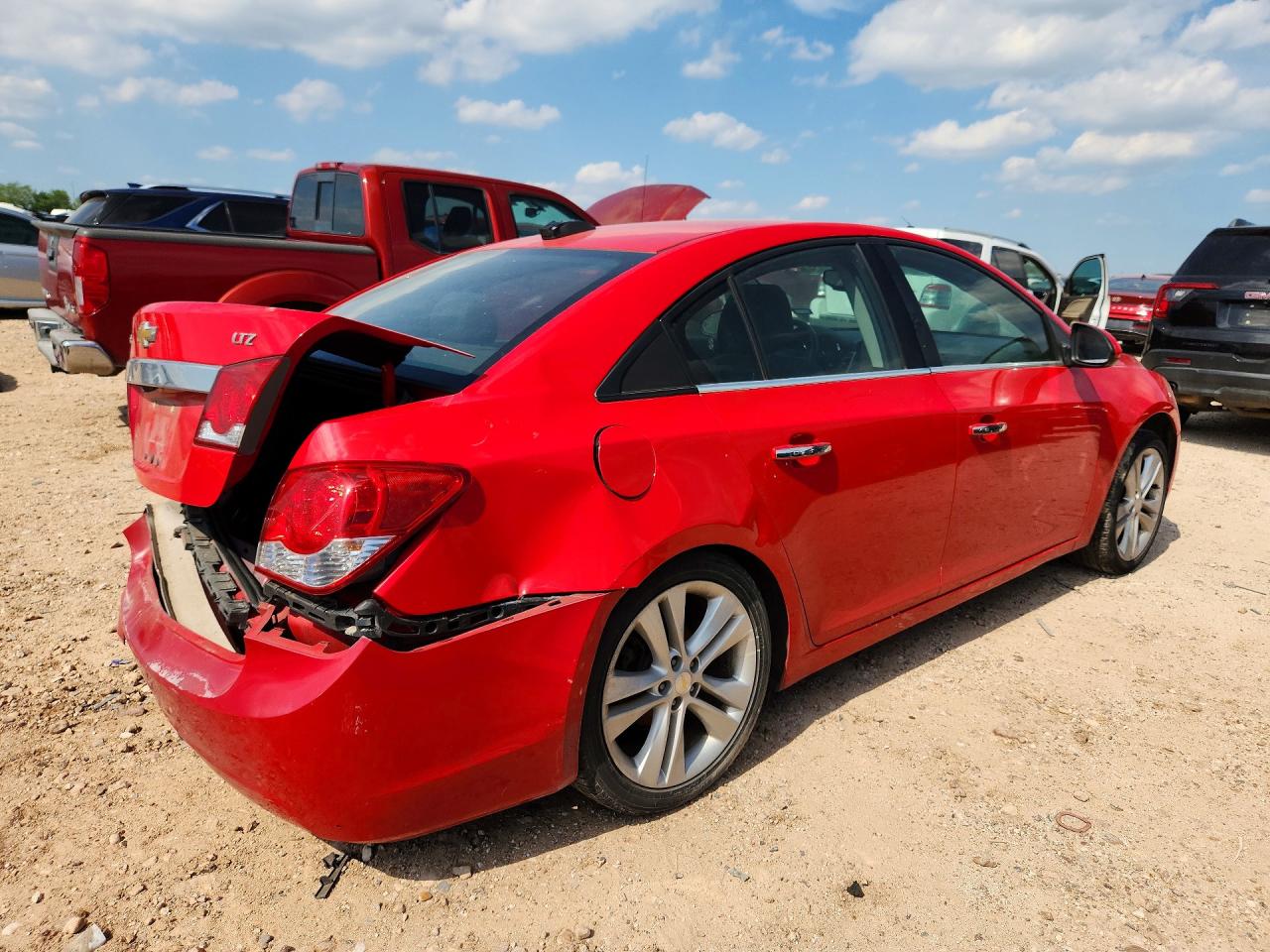 2016 CHEVROLET CRUZE LIMITED LTZ photo 5