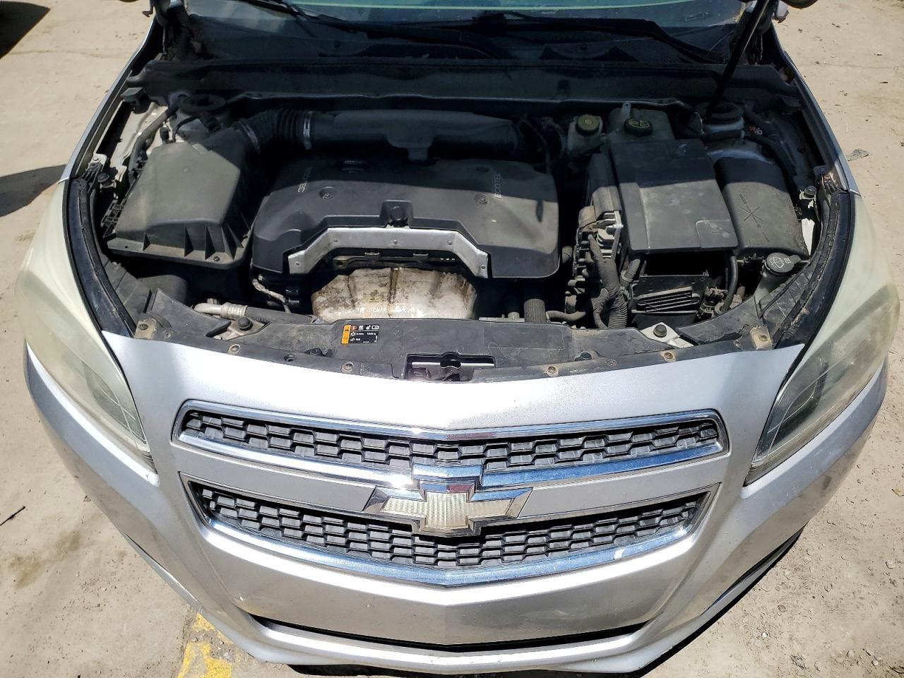 2013 CHEVROLET MALIBU LS photo 21