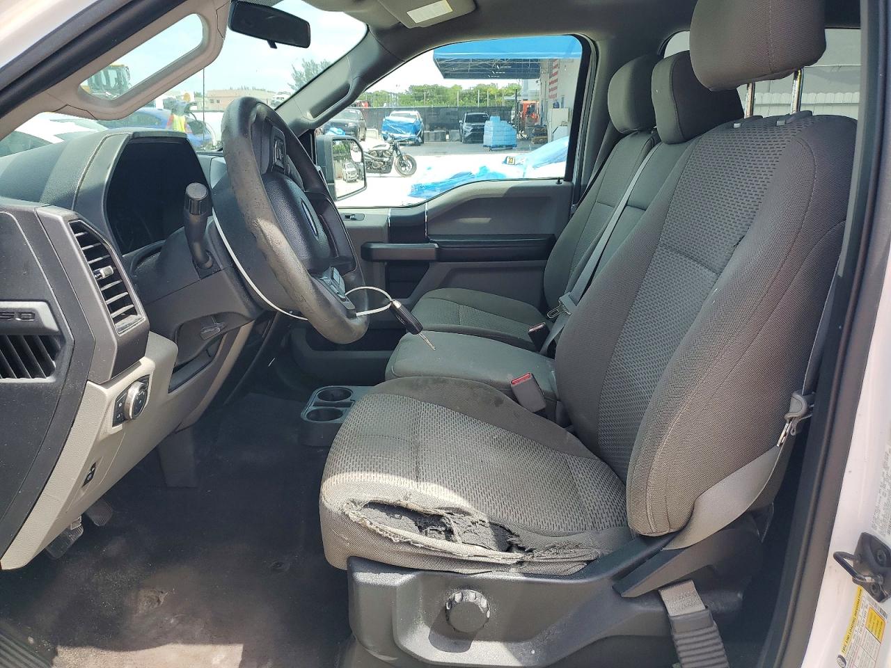 2017 FORD F150 SUPERCREW photo 13