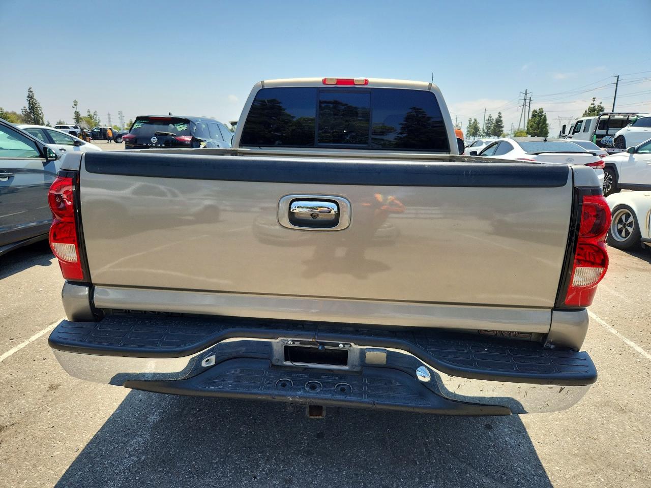 2001 GMC NEW SIERRA C1500 photo 11