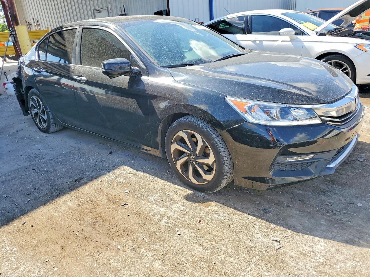 2017 HONDA ACCORD EX photo 7