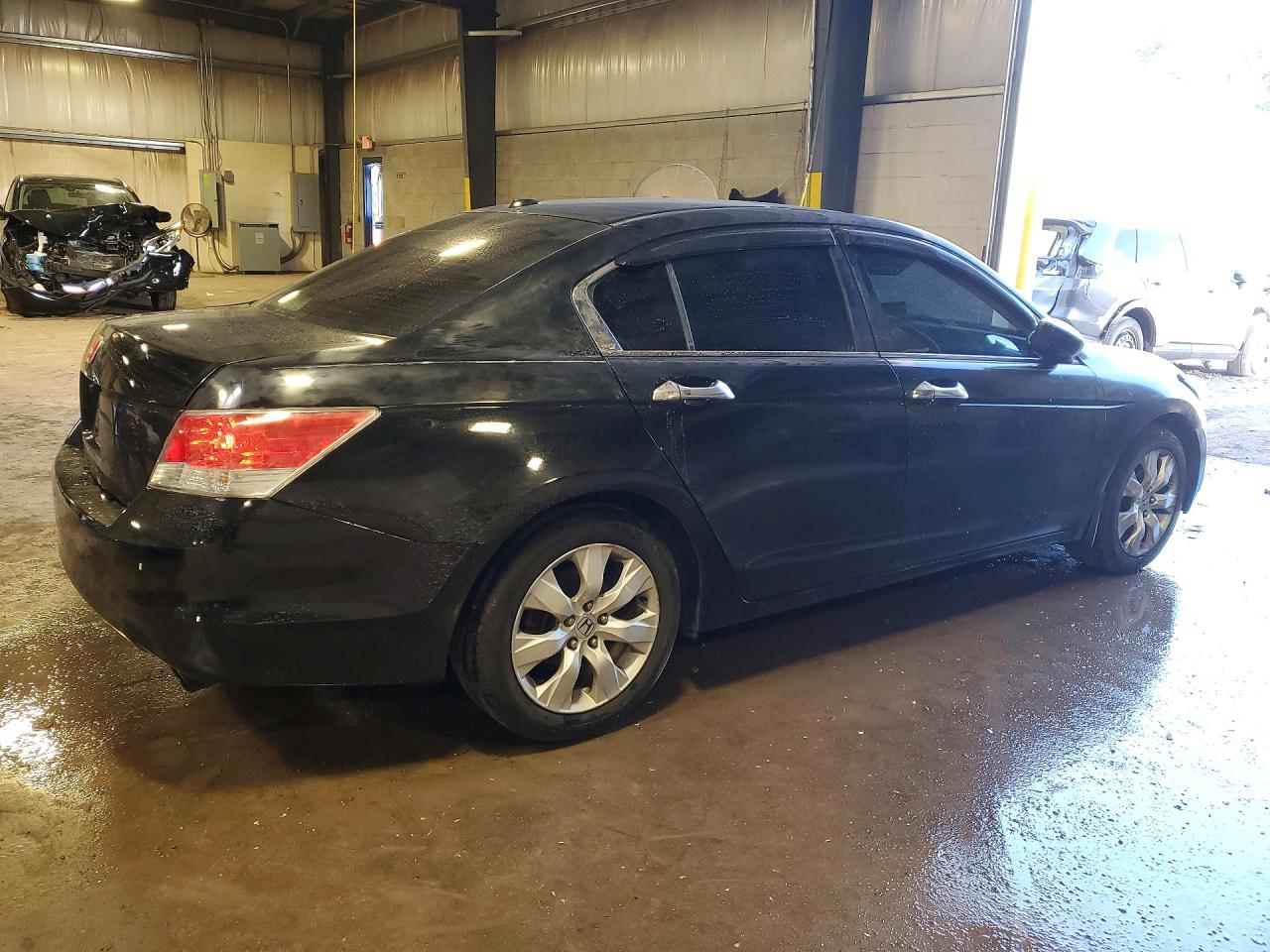 2010 HONDA ACCORD EXL photo 7