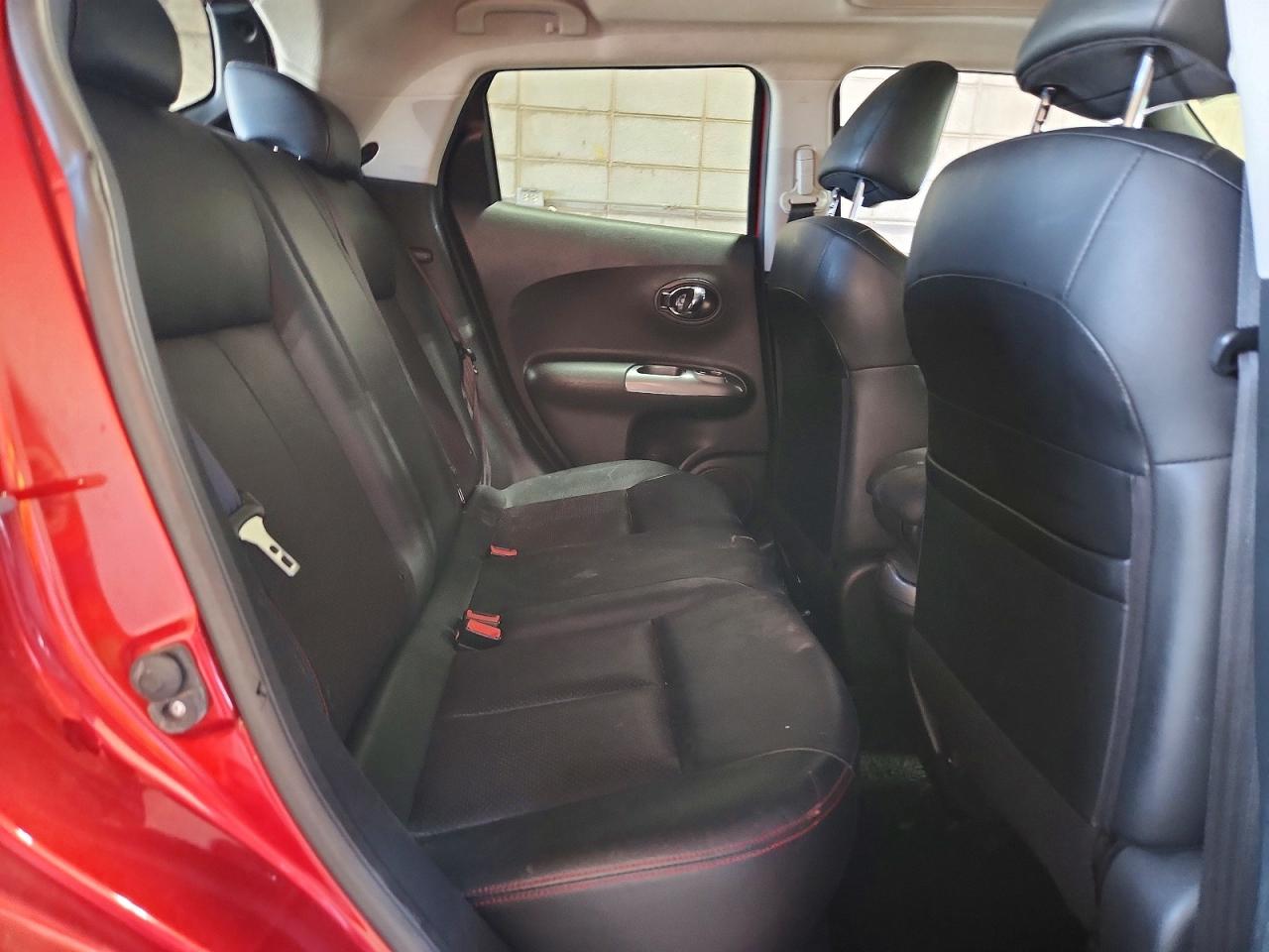 2015 NISSAN JUKE SL photo 11