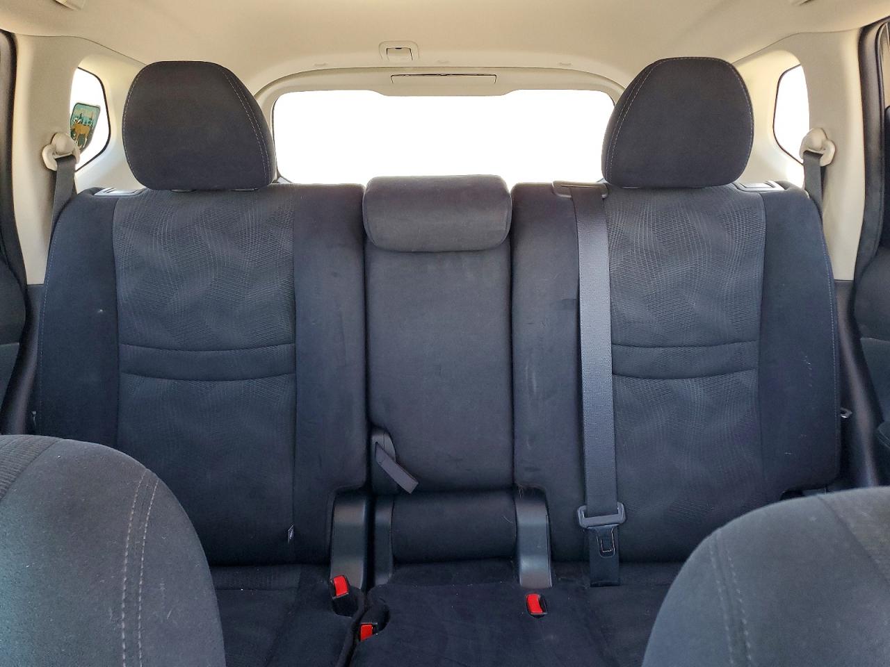 2016 NISSAN ROGUE SV photo 28
