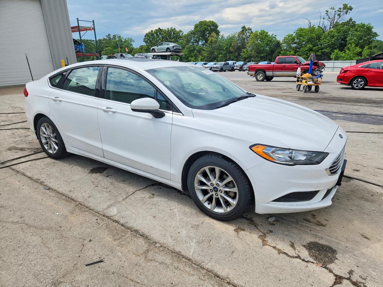 2017 FORD FUSION SE photo 10