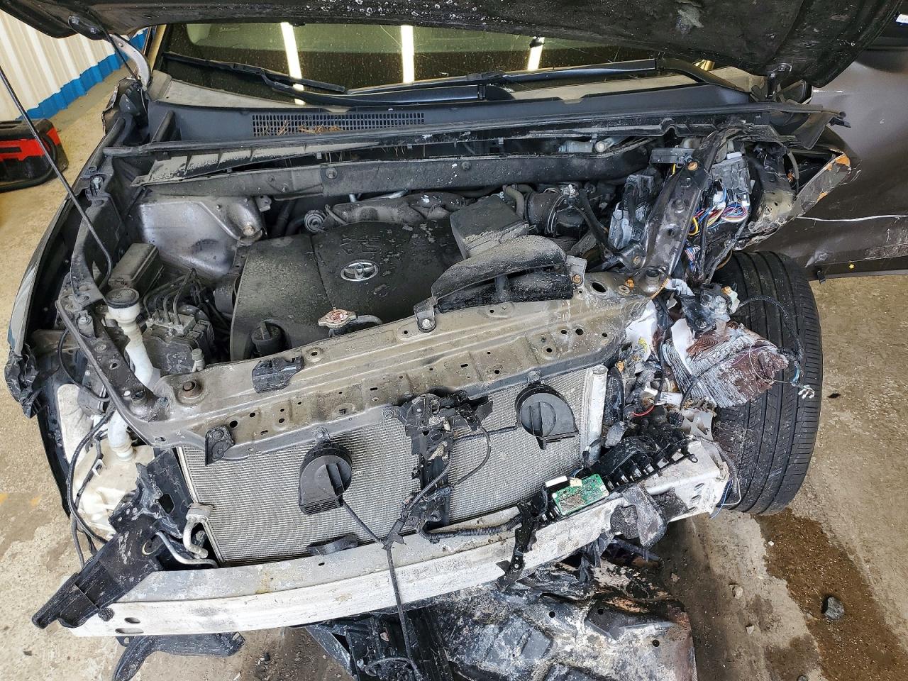2019 TOYOTA HIGHLANDER LIMITED photo 12