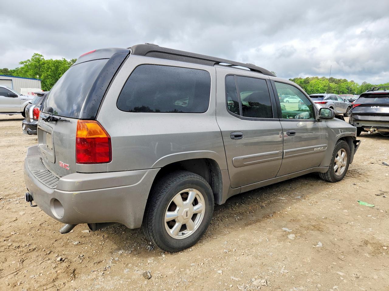 2005 GMC ENVOY XL photo 5