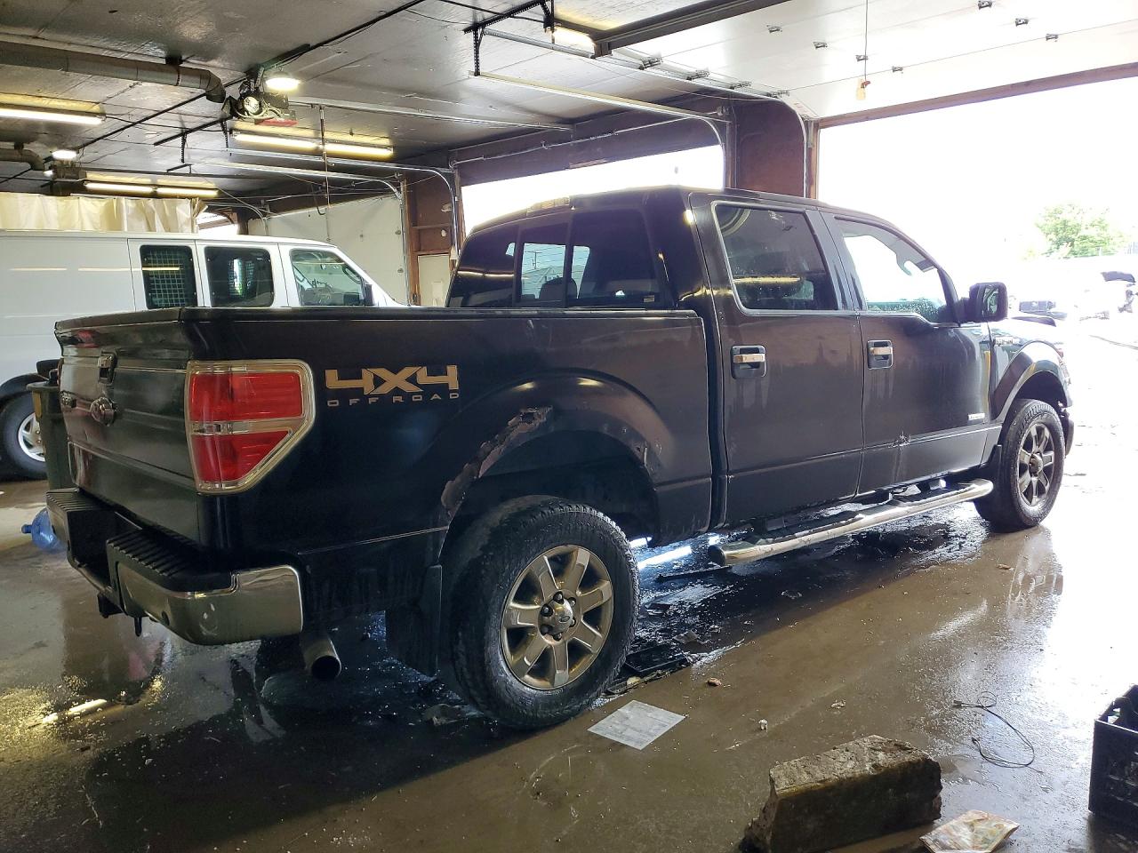 2013 FORD F150 SUPERCREW photo 5
