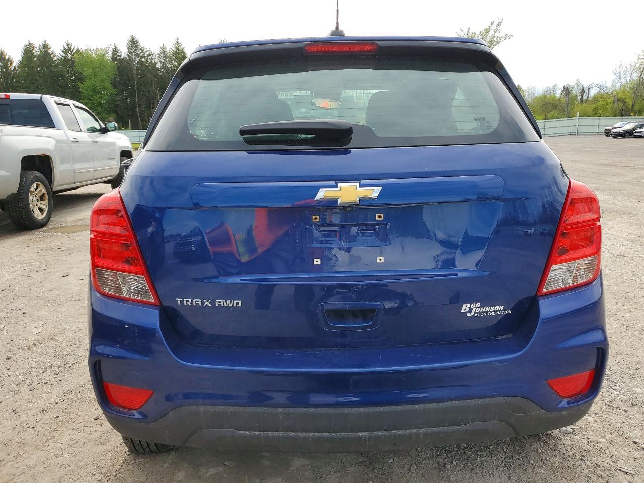 2017 CHEVROLET TRAX LS photo 16