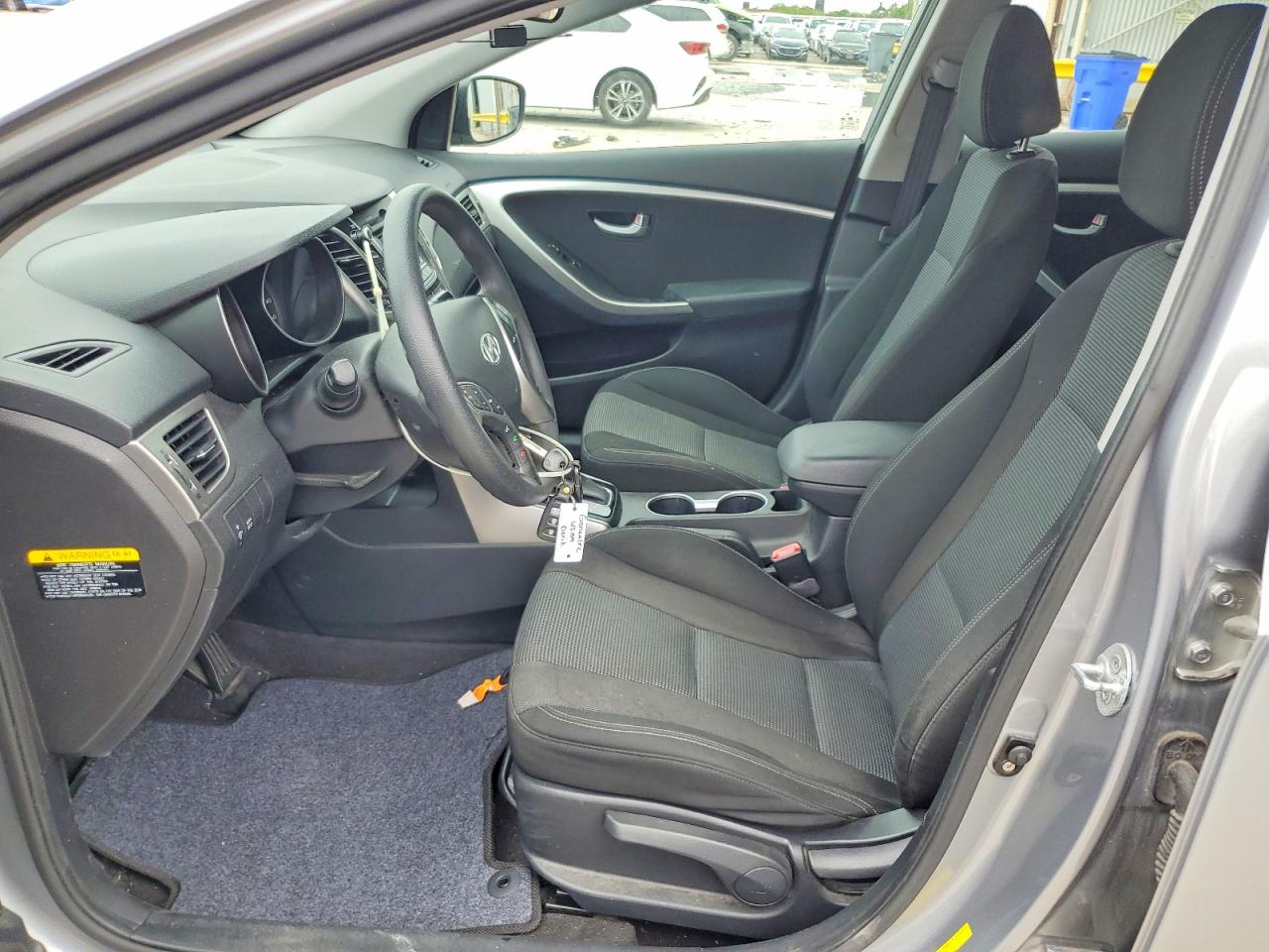 2016 HYUNDAI ELANTRA GT BASE photo 19